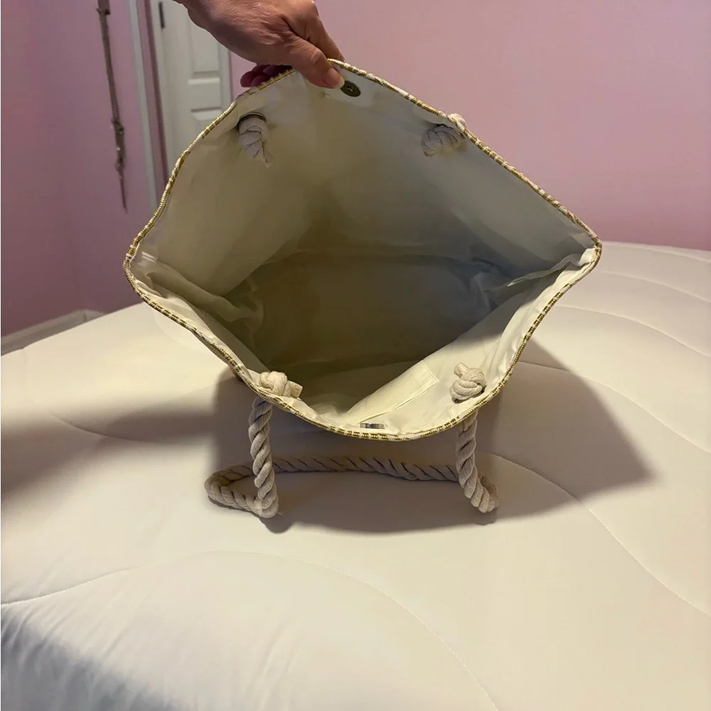 Tropical Leaf Print Tote Bag - Gold and Cream - Picture 2 of 3